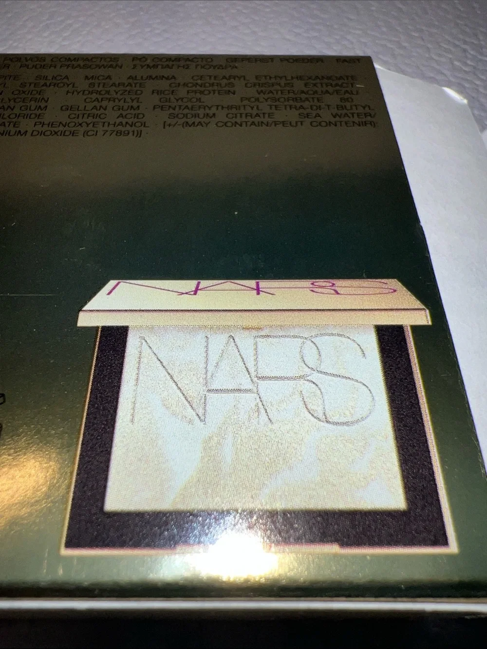 NARS Light-Reflecting Setting Powder — Gold Dust